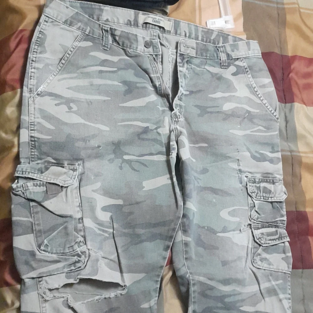 Wrangler Jean company camo cargo pants 36x32 - Picture 7 of 8